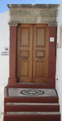 Lindos villa door, Lindos accommodation, traditional villas in Lindos